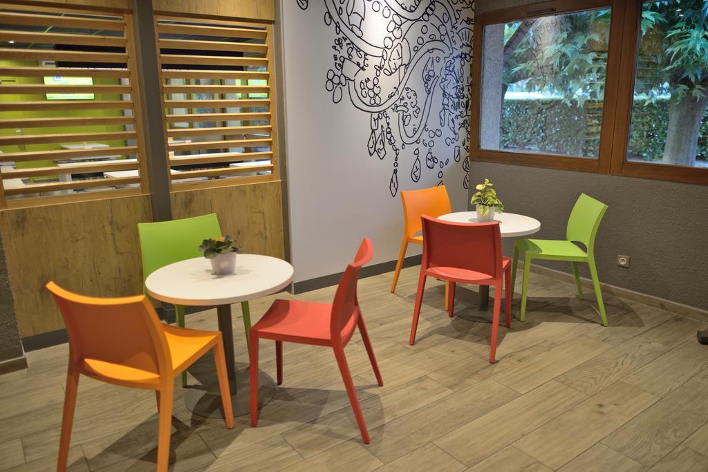 Ibis Budget Bollene Ngoại thất bức ảnh